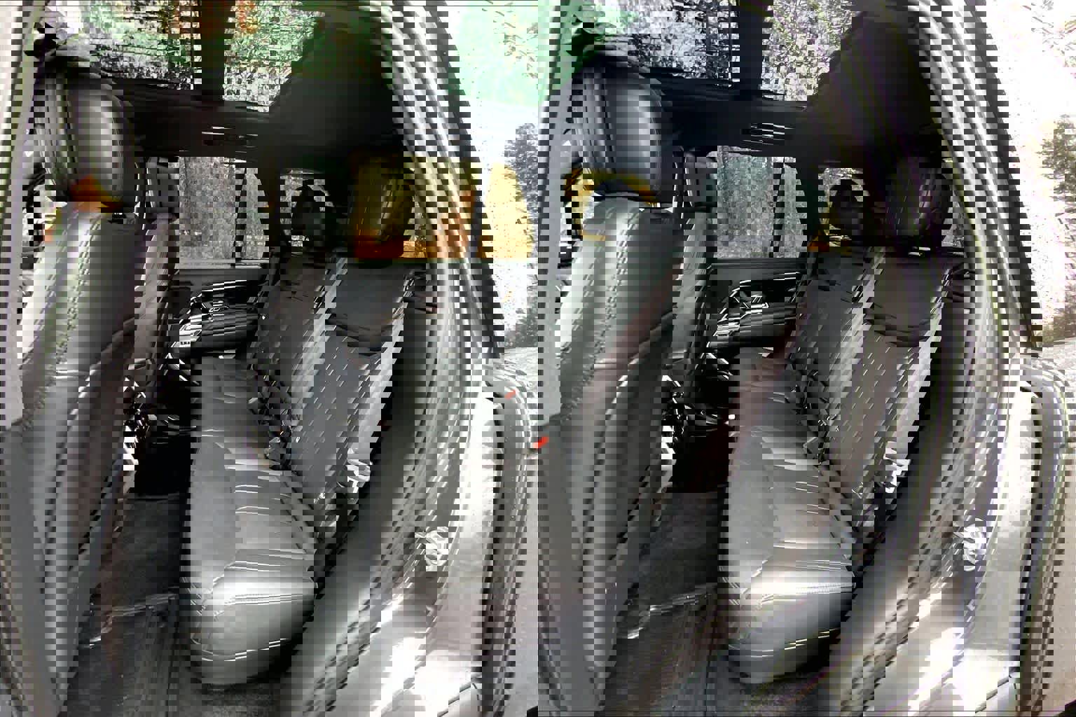 Used 2023 Land Rover Range Rover SE image 19