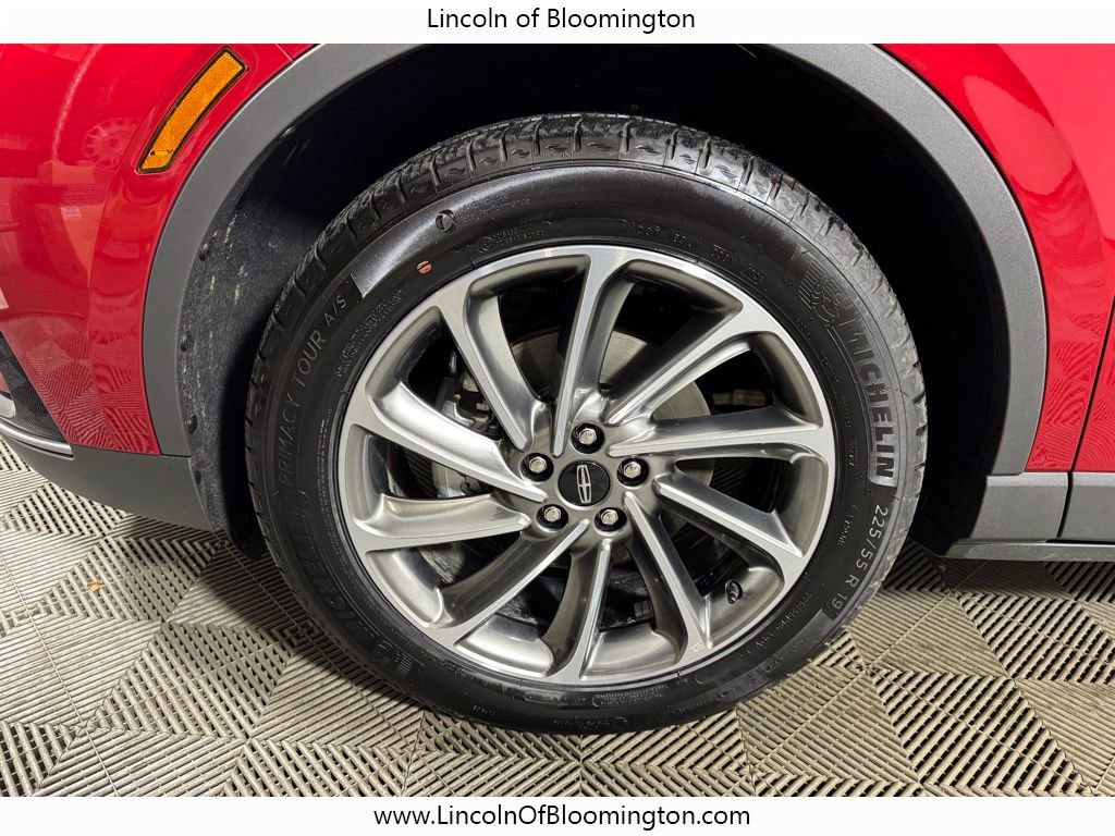 Used 2024 Lincoln Corsair AWD w/ Equipment Group 101A image 14
