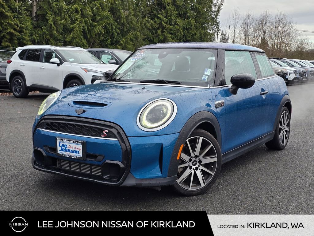 Used 2023 MINI Cooper S image 1