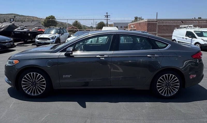 Used 2018 Ford Fusion Energi Titanium FWD image 8