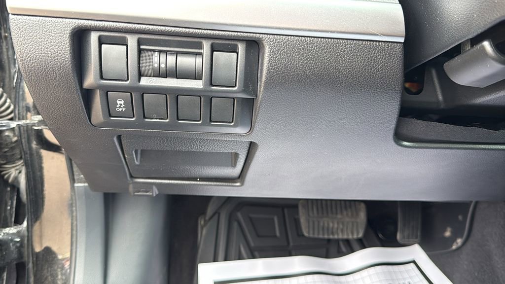 Used 2016 Subaru Outback 2.5i Premium image 30