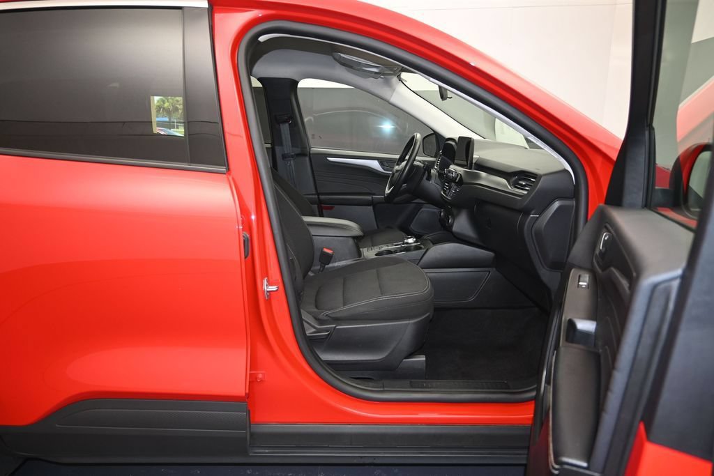 Used 2024 Ford Escape Active AWD/4WD image 26