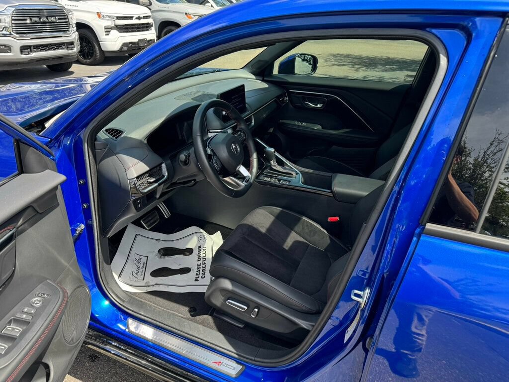Used 2025 Acura ADX A-Spec FWD image 3