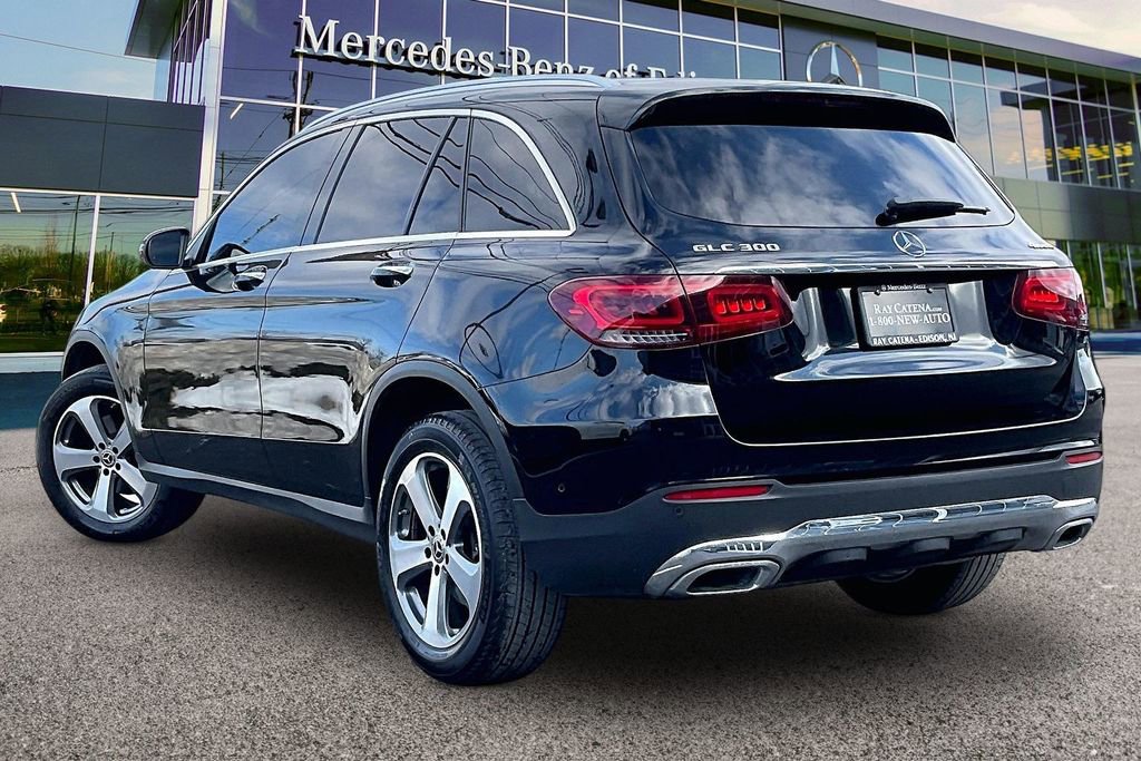 Certified 2022 Mercedes-Benz GLC 300 4MATIC image 2