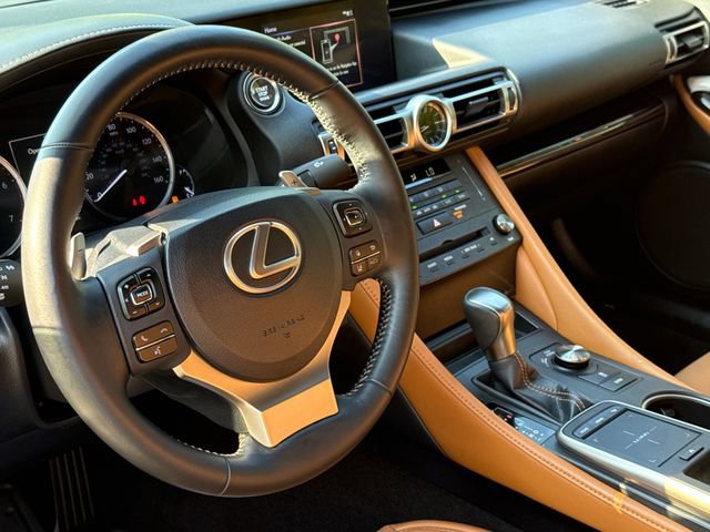 Used 2019 Lexus RC 300 w/ Accessory Package RWD image 18
