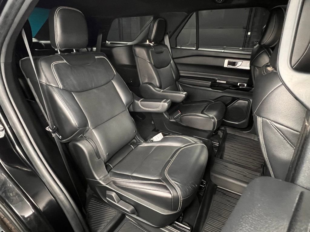 Used 2021 Ford Explorer ST image 29