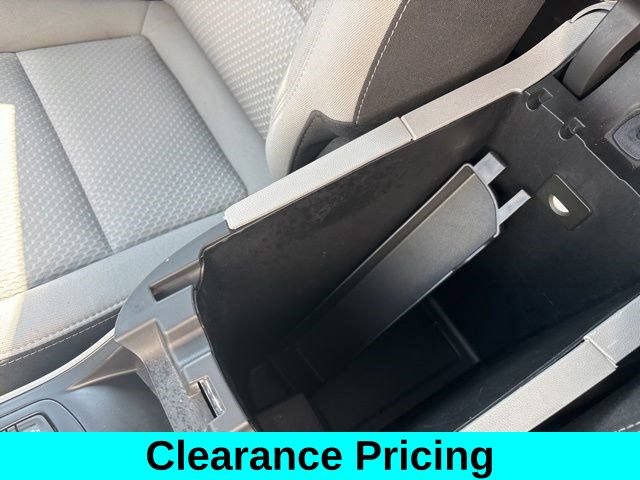 Used 2023 GMC Terrain SLE w/ Driver Convenience Package AWD/4WD image 27