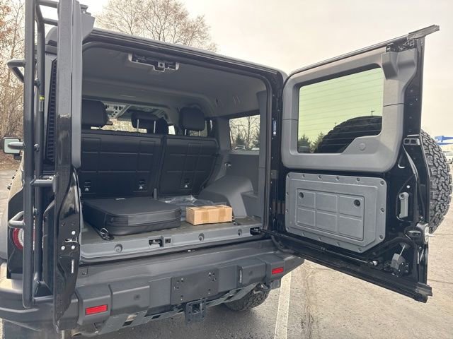 Used 2025 INEOS Grenadier AWD/4WD image 30
