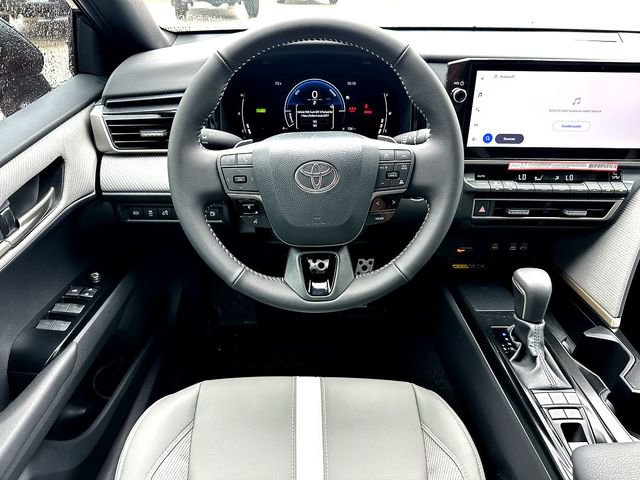 New 2026 Toyota Camry SE image 18