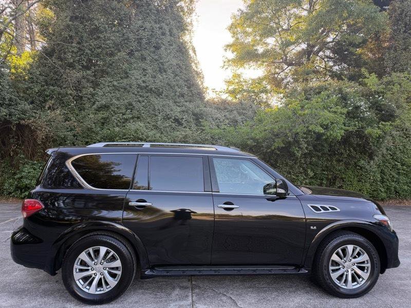Used 2017 INFINITI QX80 4WD w/ All Season Package image 12