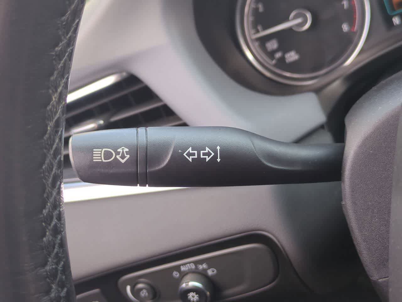 Used 2018 Buick Enclave Essence AWD/4WD image 28