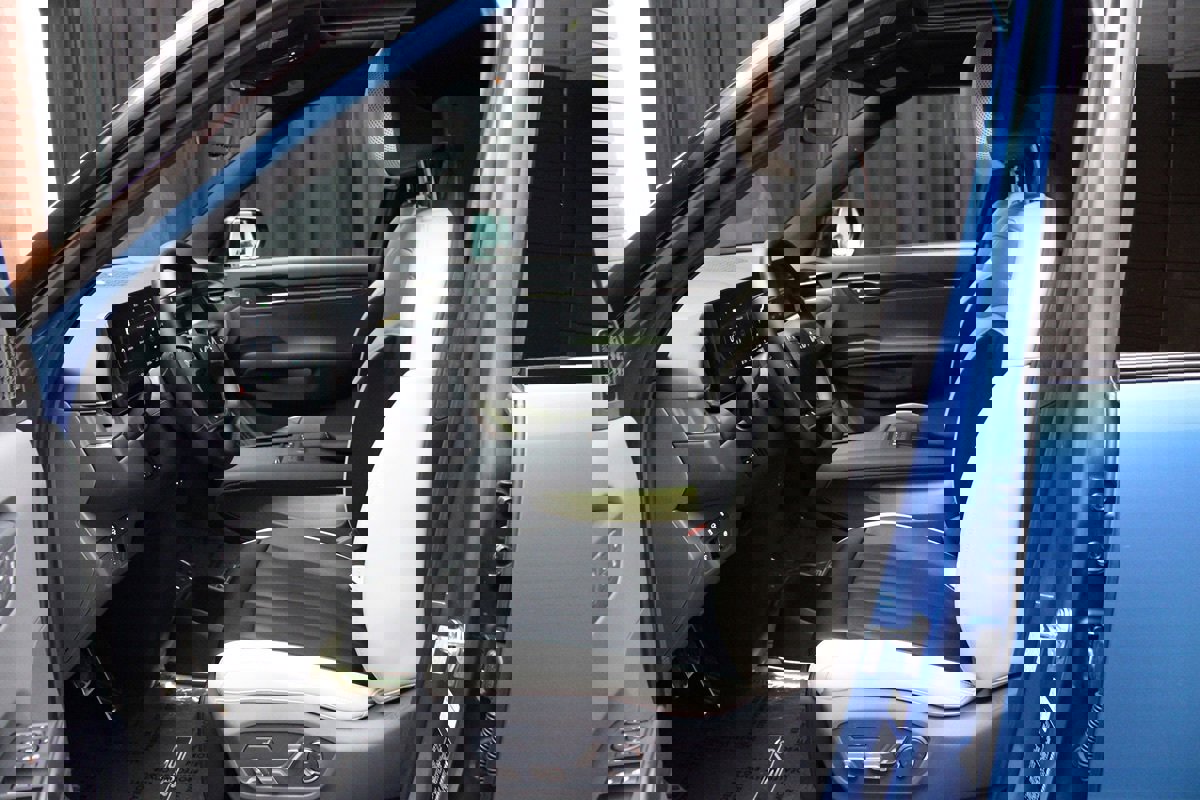 Used 2024 Kia EV9 GT-Line image 42