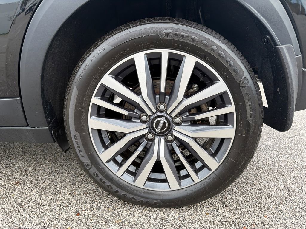 Used 2023 Nissan Kicks SV image 35