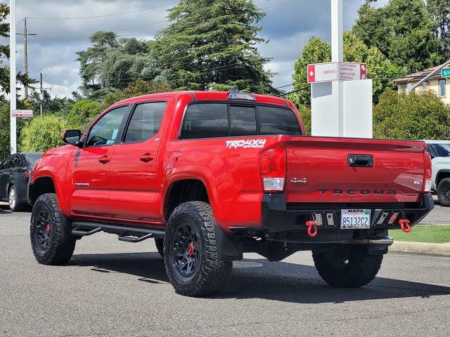 Used 2017 Toyota Tacoma SR5 w/ Tow Package AWD/4WD image 8
