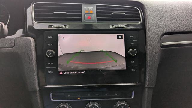 Used 2021 Volkswagen GTI SE image 30