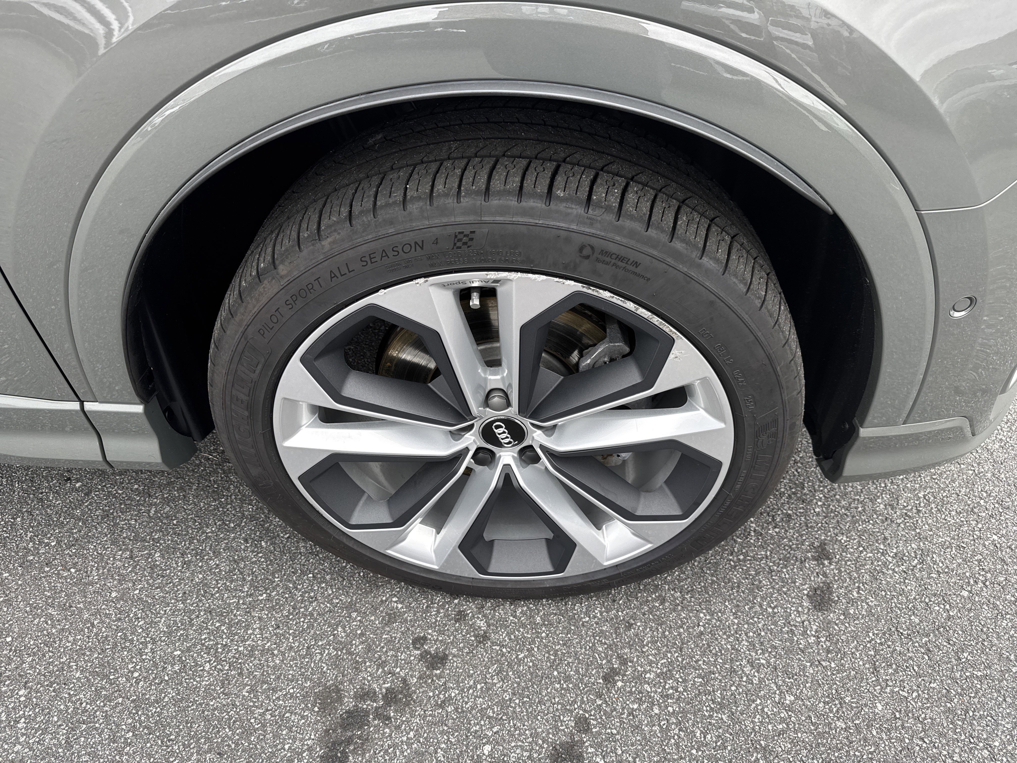 Used 2020 Audi Q3 2.0T Prestige image 16