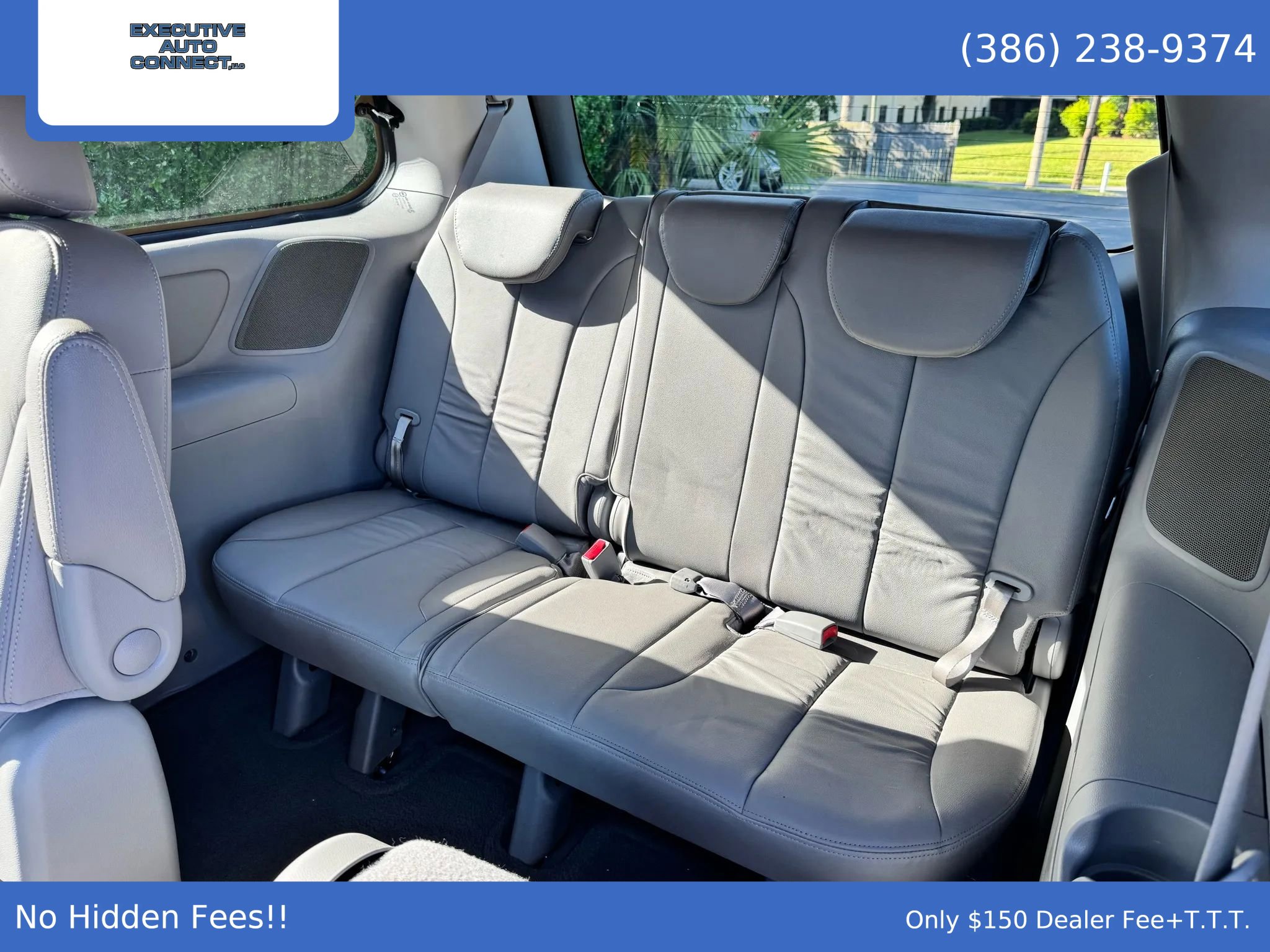 Used 2012 Kia Sedona EX w/ Luxury Pkg image 12