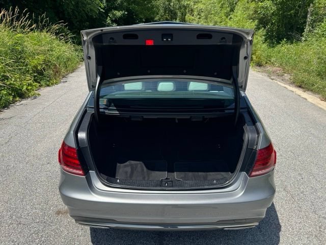 Used 2015 Mercedes-Benz E 350 4MATIC Sedan image 14