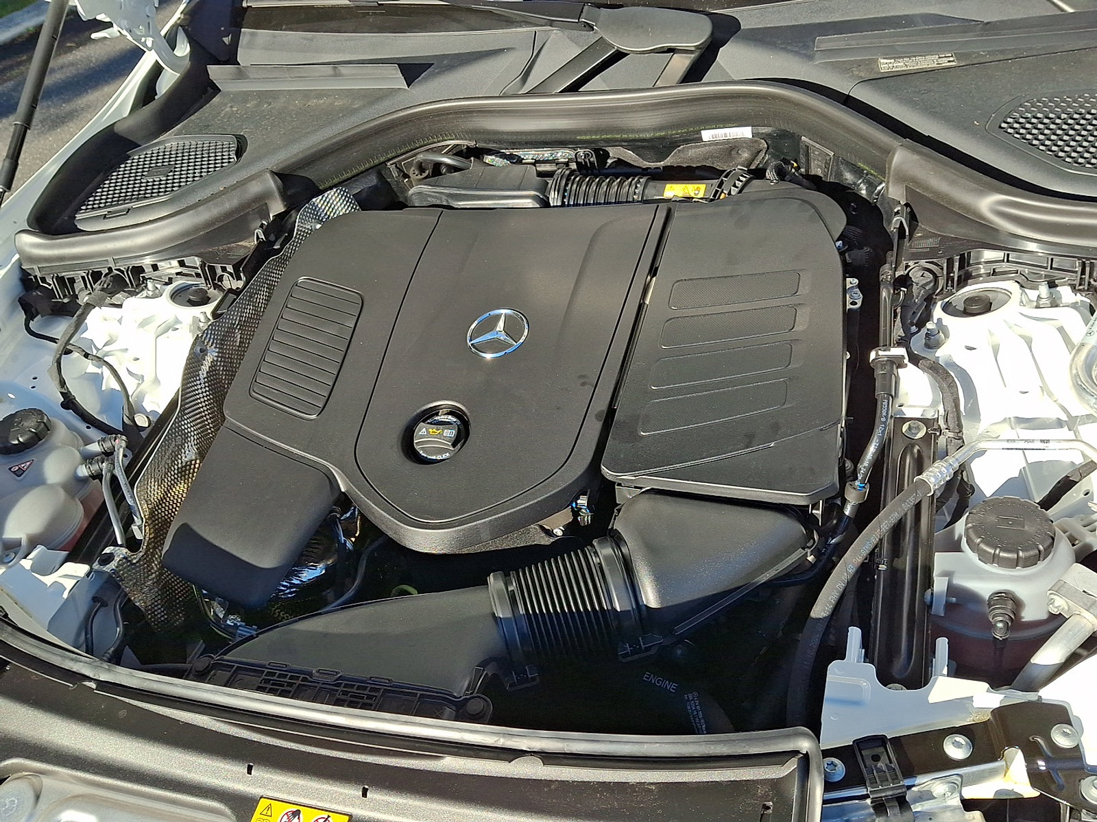 Certified 2025 Mercedes-Benz GLC 300 4MATIC image 26