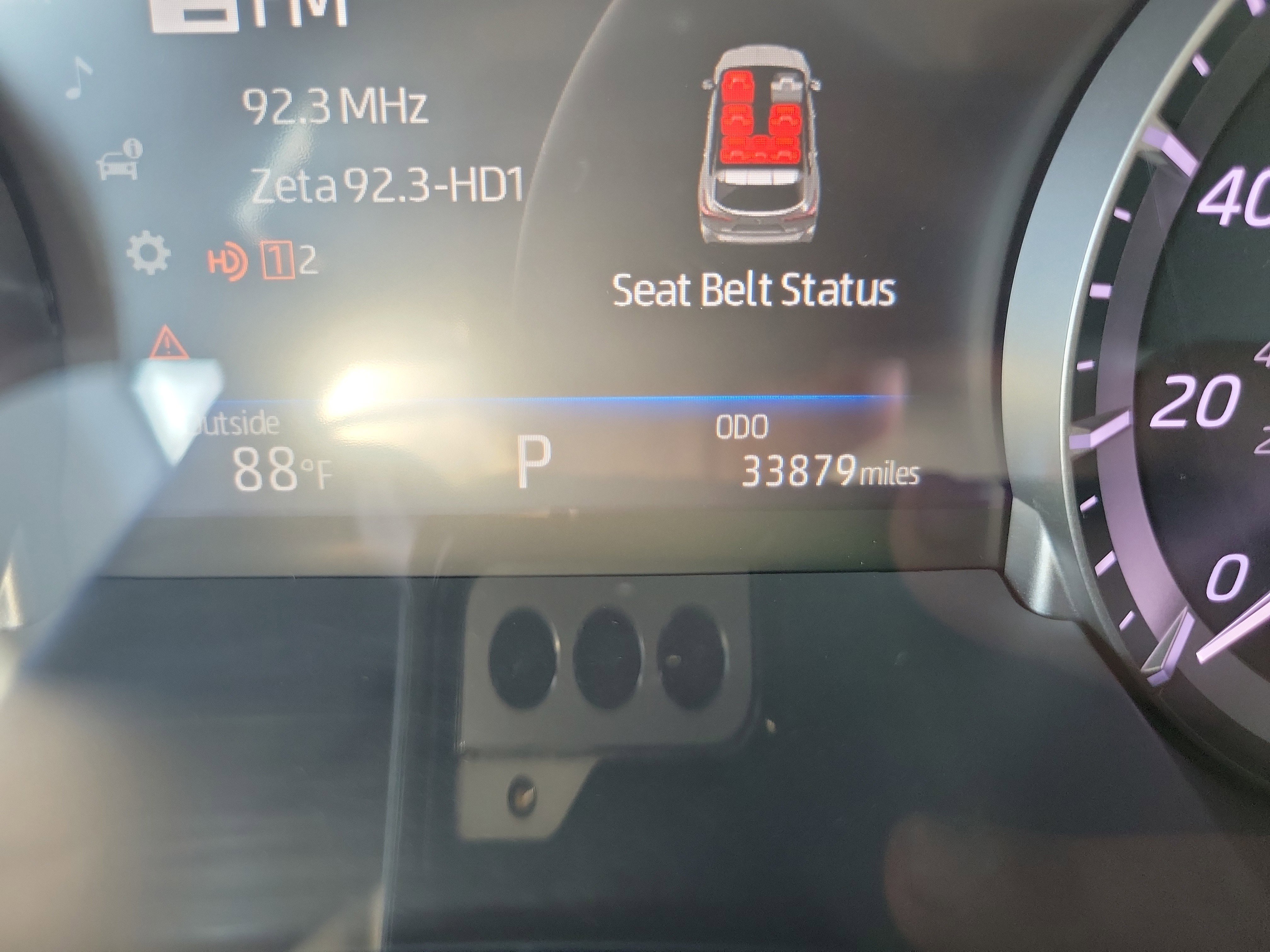 Used 2023 Toyota Highlander XLE FWD image 31