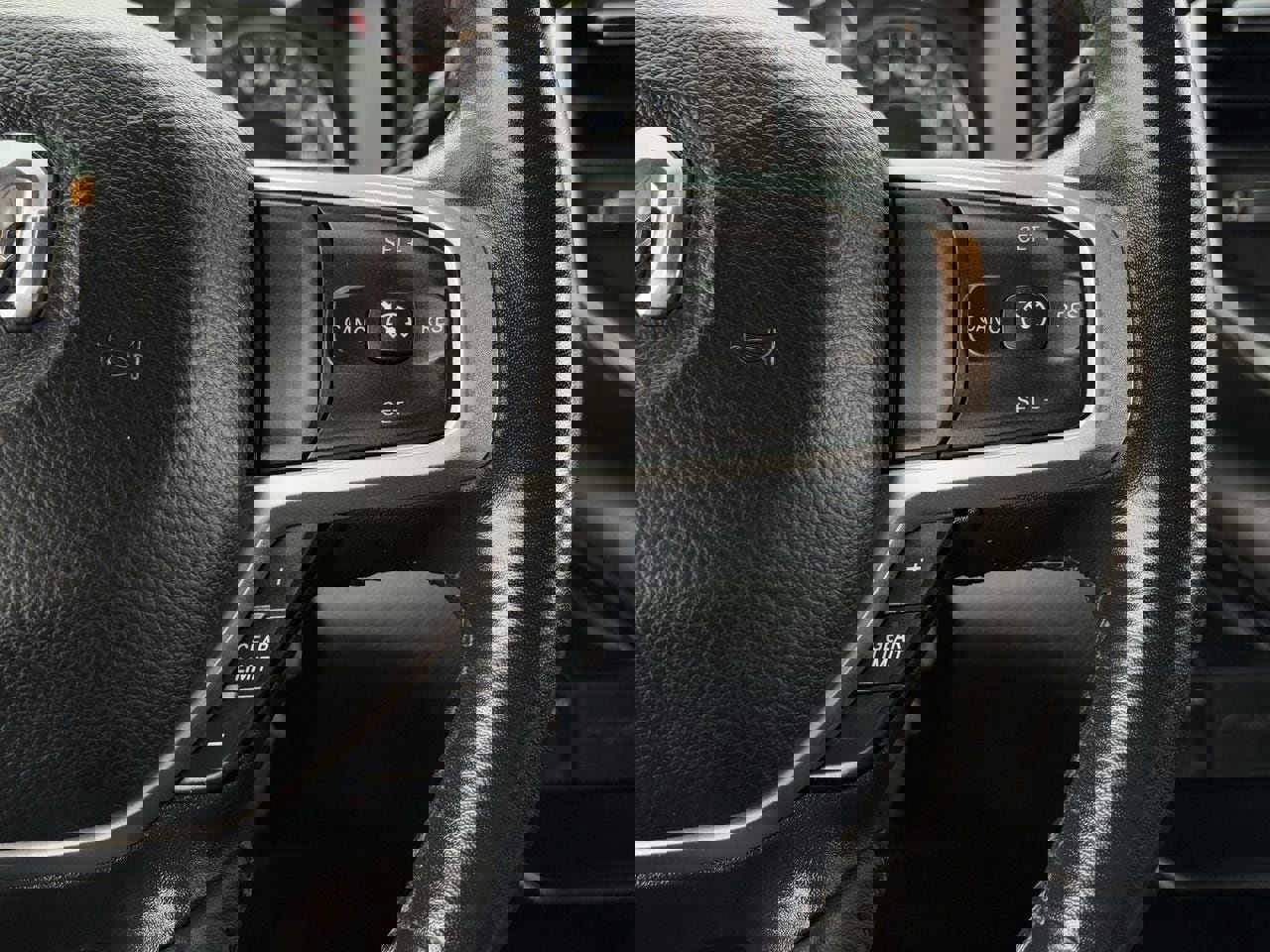 Used 2024 RAM 2500 Big Horn image 17