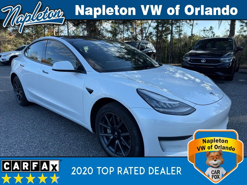 Used 2019 Tesla Model 3 Standard Range Plus image 3