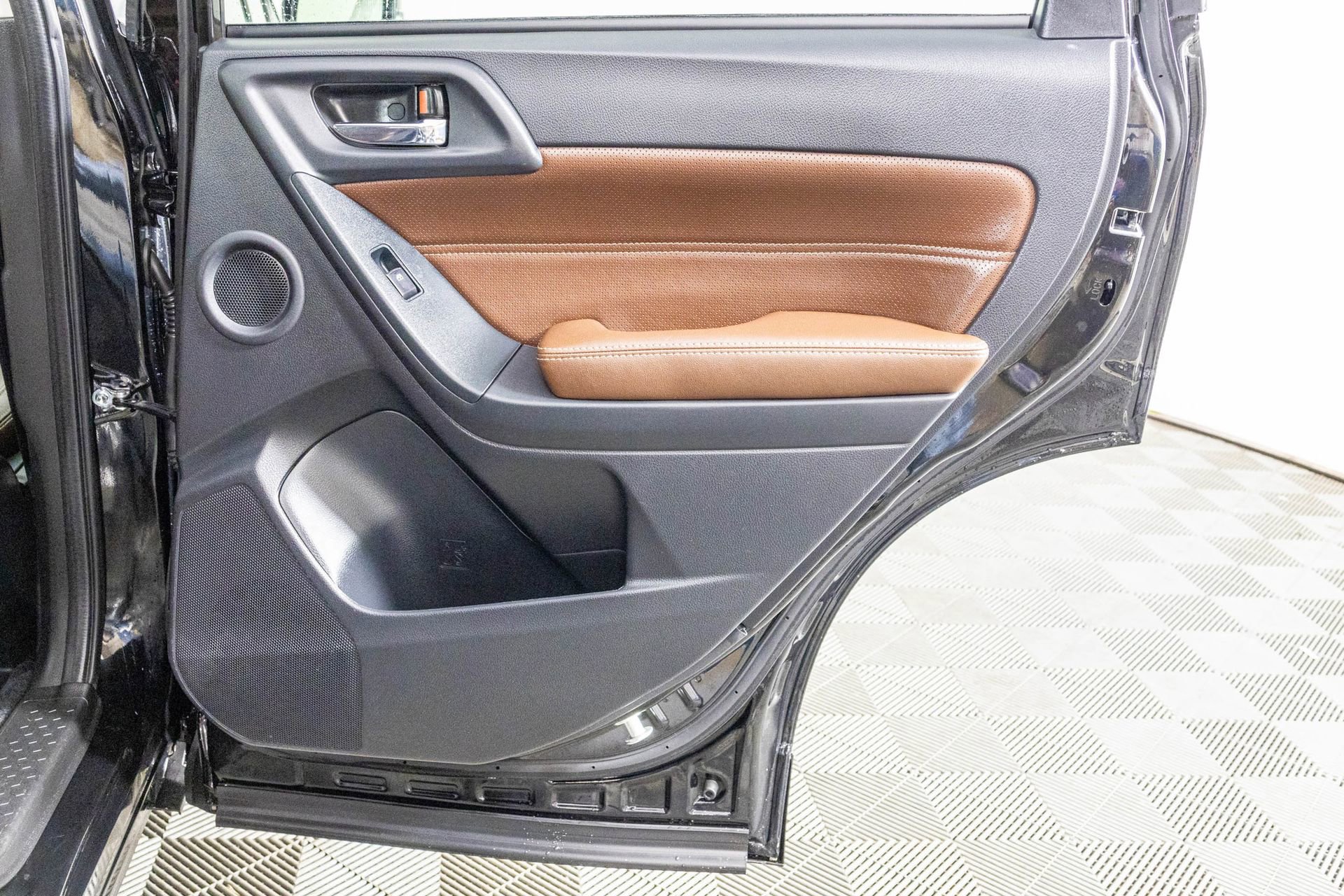 Used 2017 Subaru Forester 2.0XT Touring w/ Popular Package #2 image 44