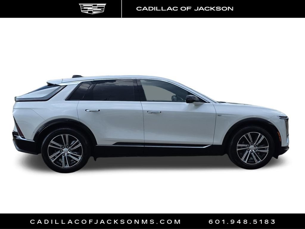 Certified 2024 Cadillac Lyriq Luxury RWD image 4