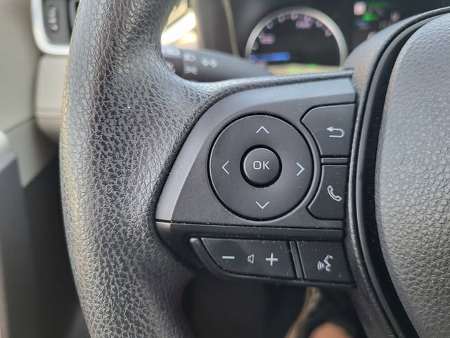 Used 2022 Toyota RAV4 XLE w/ Convenience Package AWD/4WD image 21