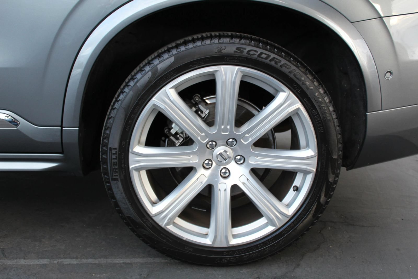 Used 2019 Volvo XC90 T6 Inscription w/ Protection Package Premier AWD/4WD image 42