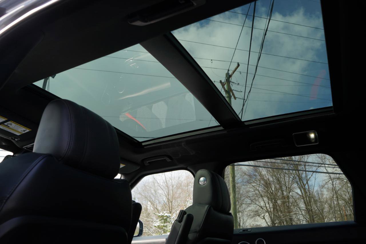 Used 2016 Land Rover Range Rover Sport HSE image 52