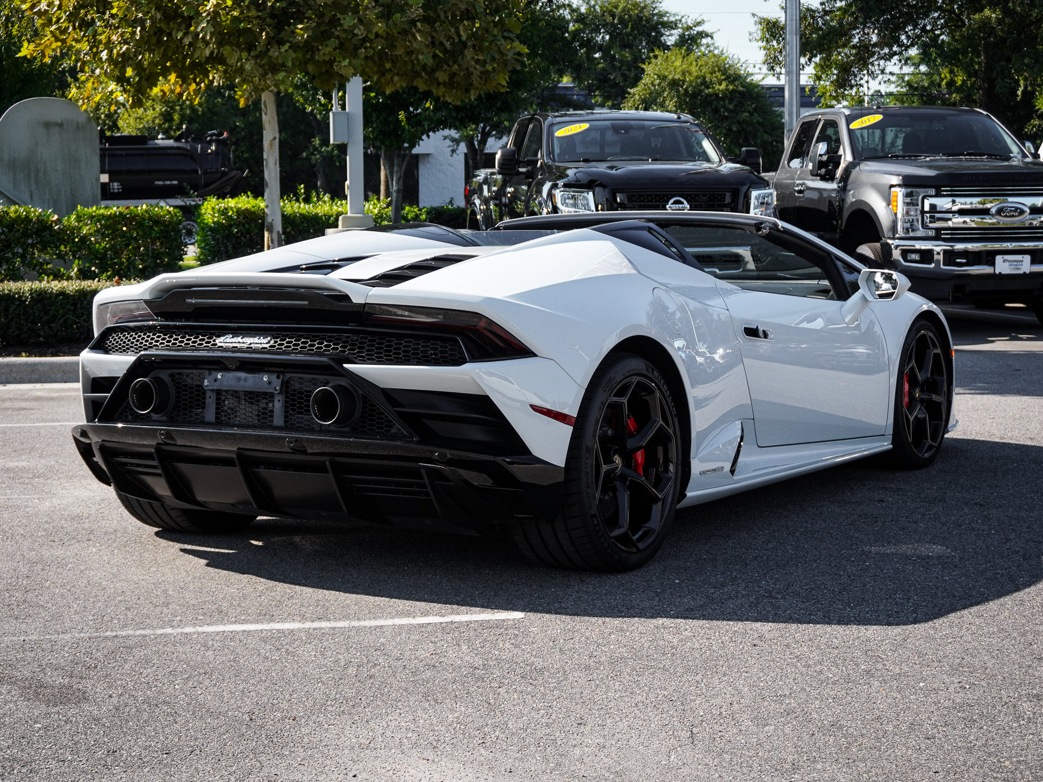 Used 2020 Lamborghini Huracan EVO AWD/4WD image 10