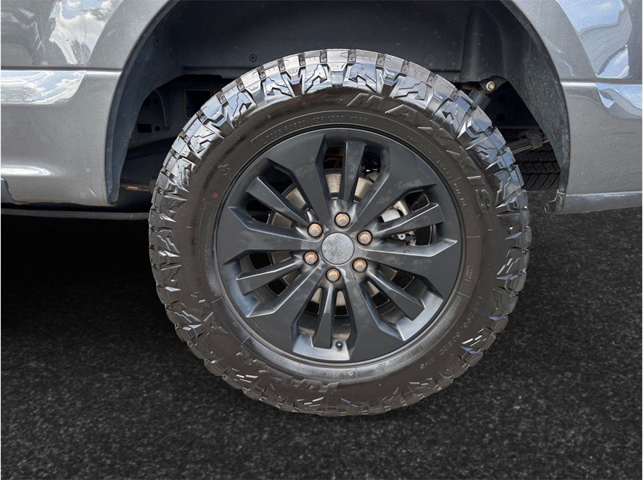 Used 2019 Ford F150 XL w/ Equipment Group 101A Mid AWD/4WD image 14