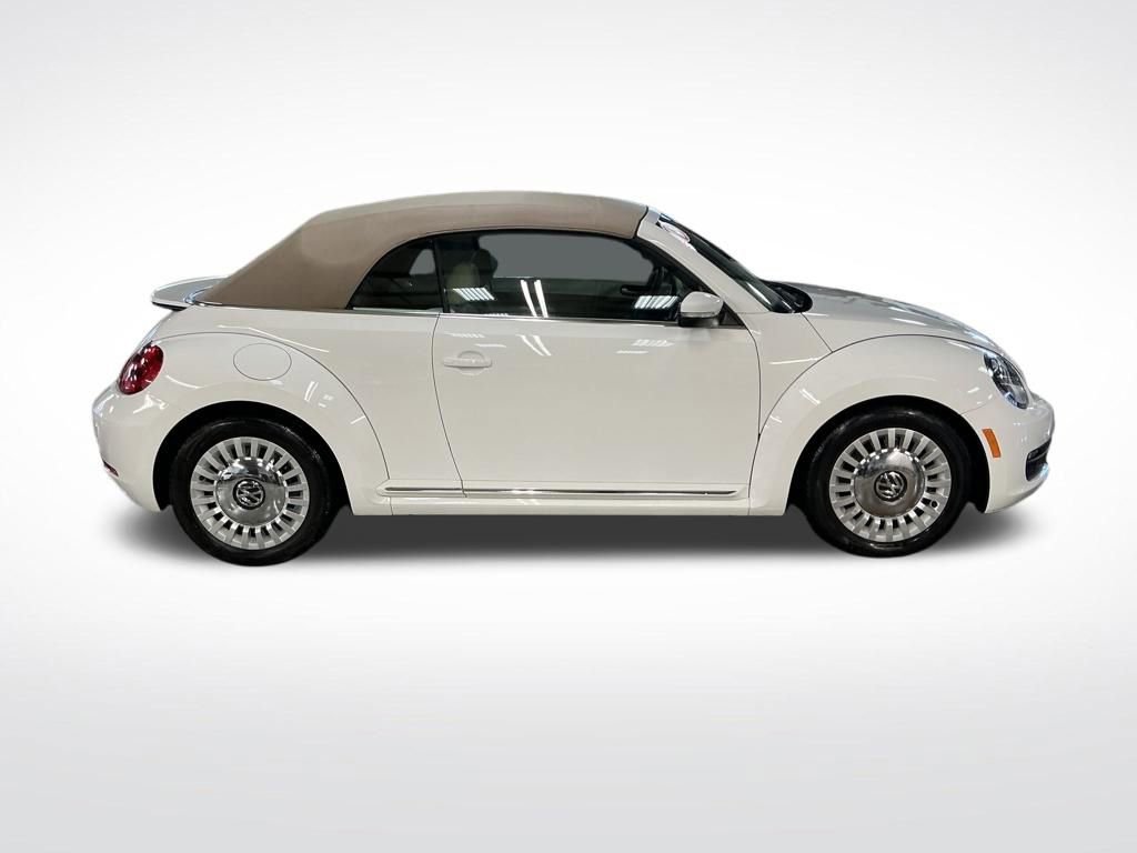 Used 2013 Volkswagen Beetle 2.5 image 7