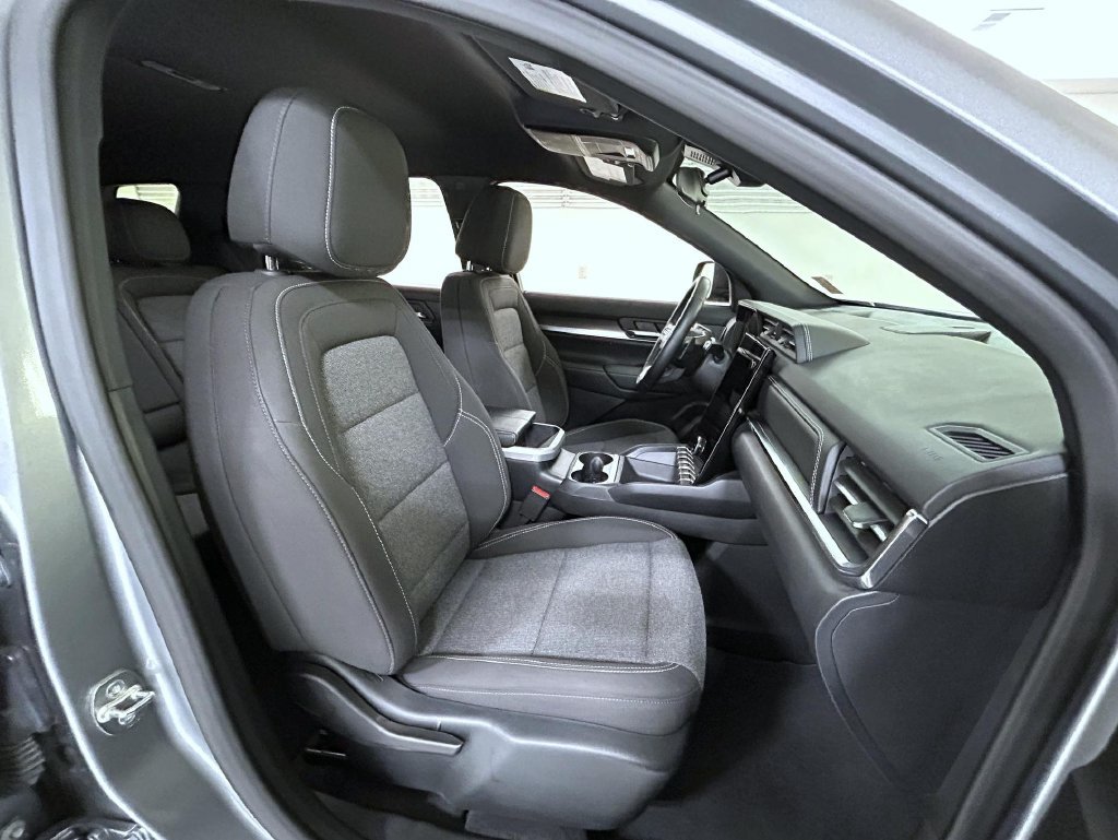 Certified 2026 GMC Terrain Elevation AWD/4WD image 16