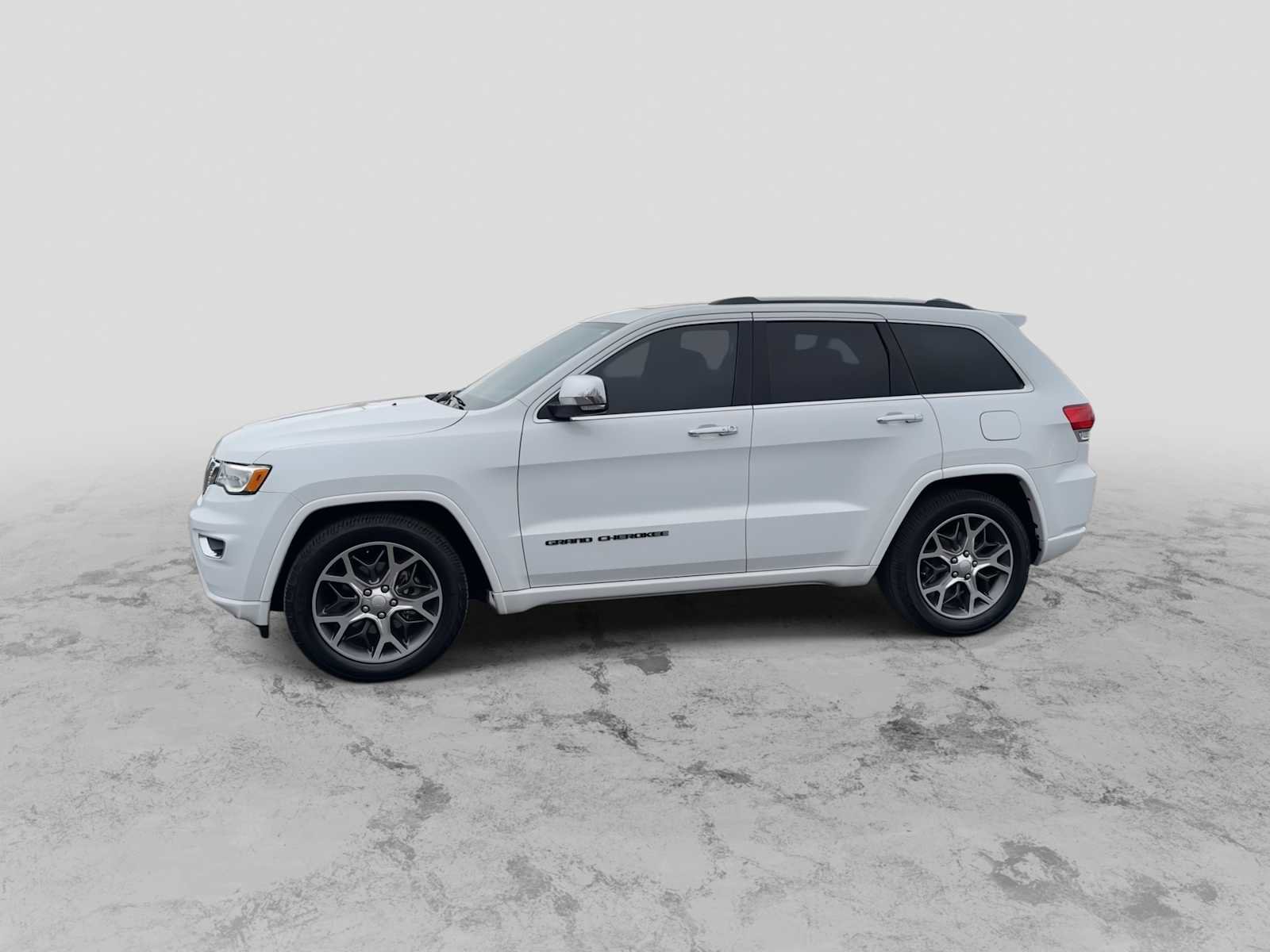 Used 2020 Jeep Grand Cherokee Overland image 5