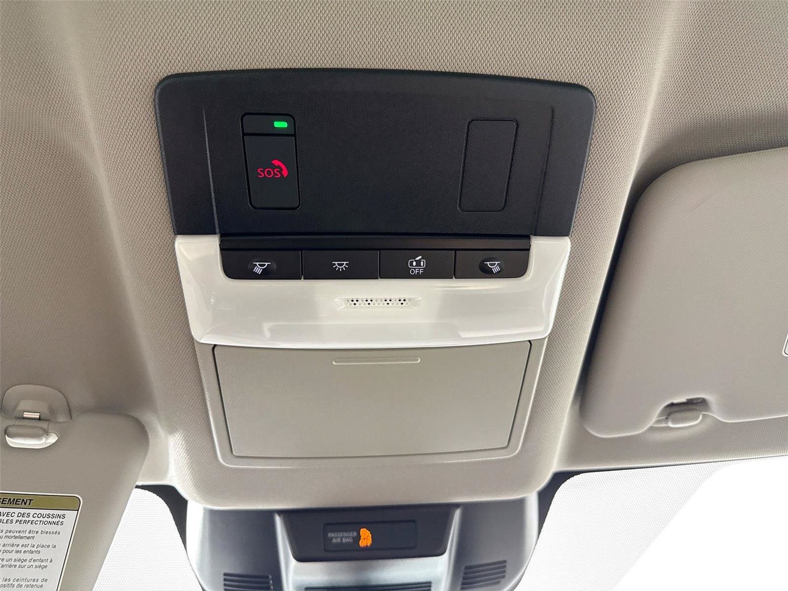 Used 2024 Nissan Rogue SL AWD/4WD image 6