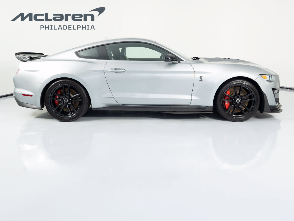 Used 2021 Ford Mustang Shelby GT500 w/ Handling Package RWD image 4