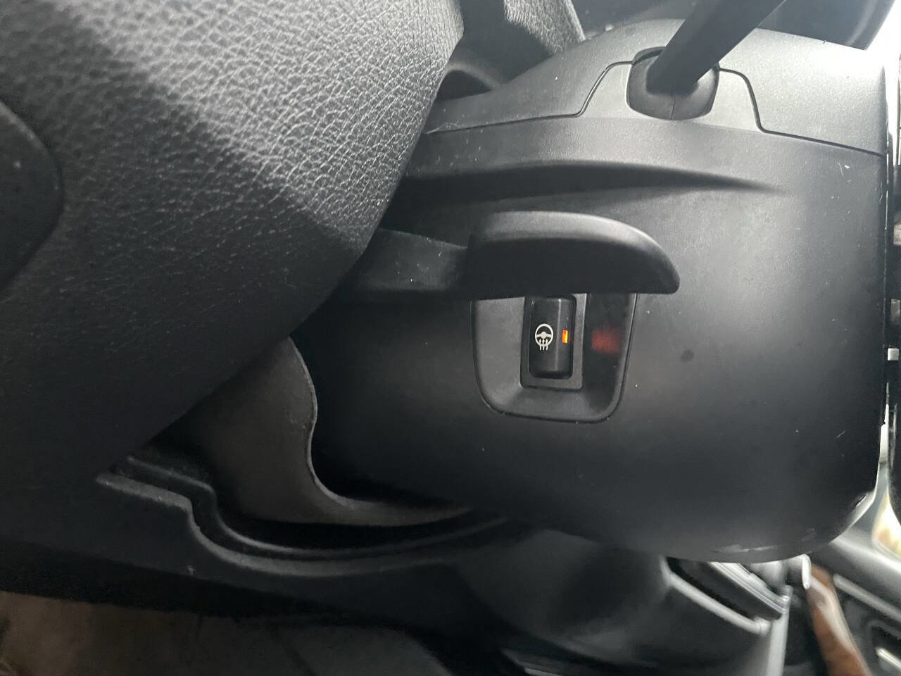 Used 2014 BMW 328i xDrive Sedan image 25