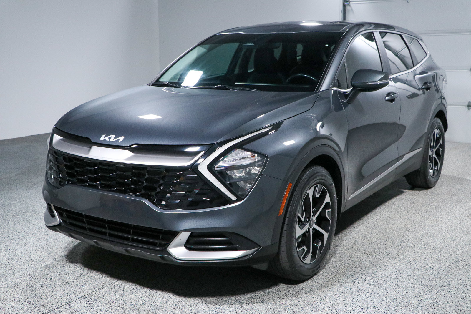 Used 2023 Kia Sportage EX FWD image 30
