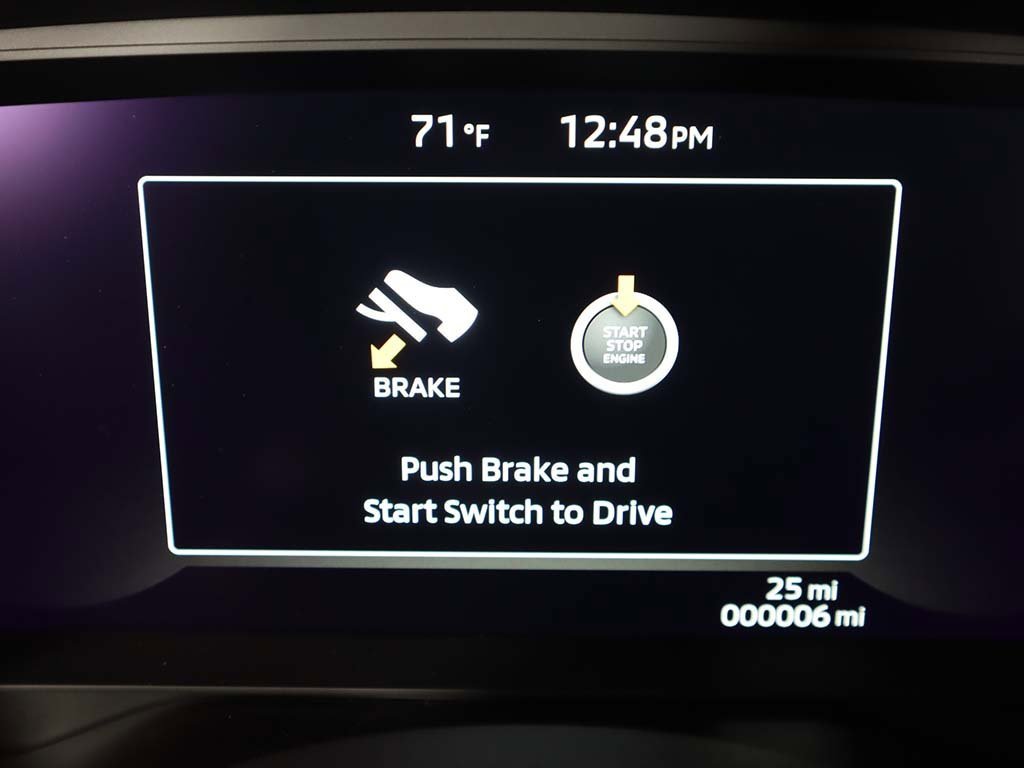 New 2025 Mitsubishi Outlander SE image 41