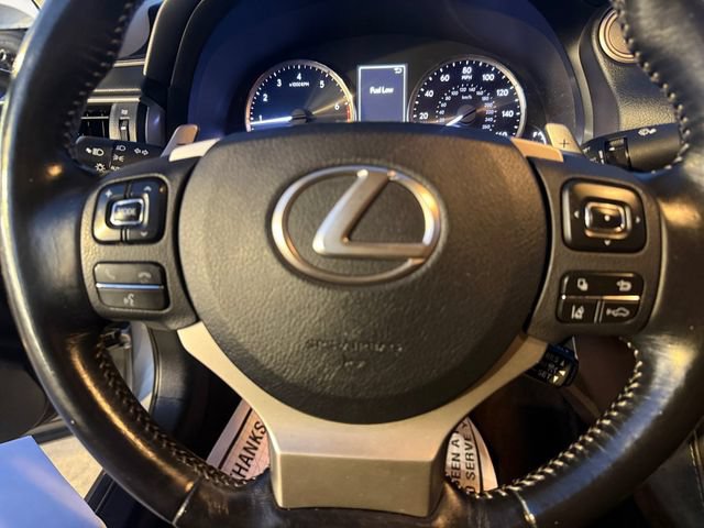 Used 2017 Lexus IS 200t w/ Premium Package RWD image 11