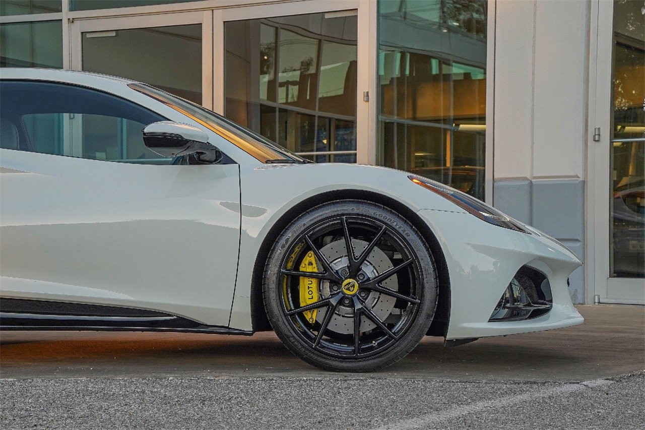Used 2024 Lotus Emira First Edition image 10