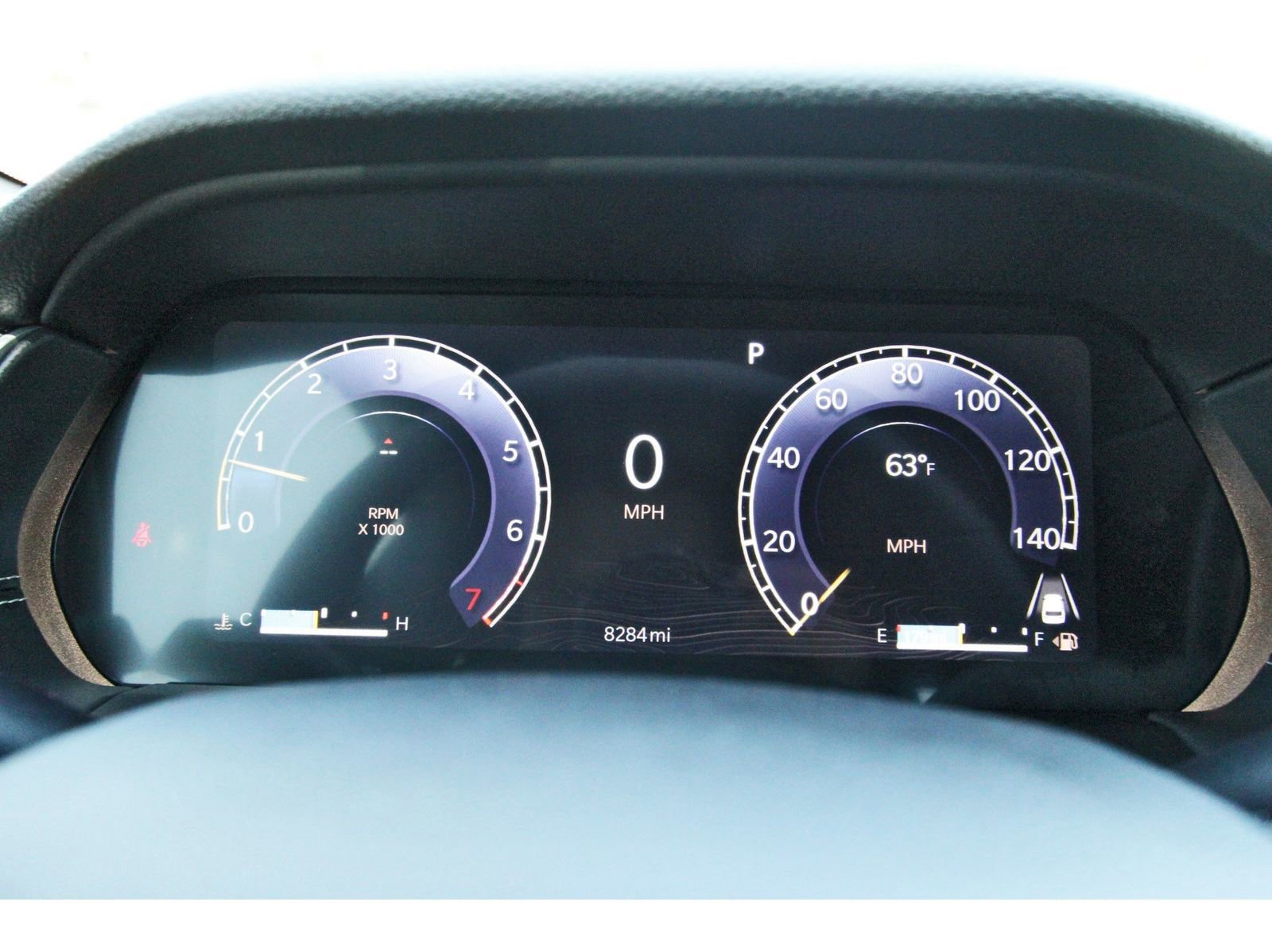 Used 2025 Jeep Grand Cherokee L Limited w/ Black Appearance Package image 18