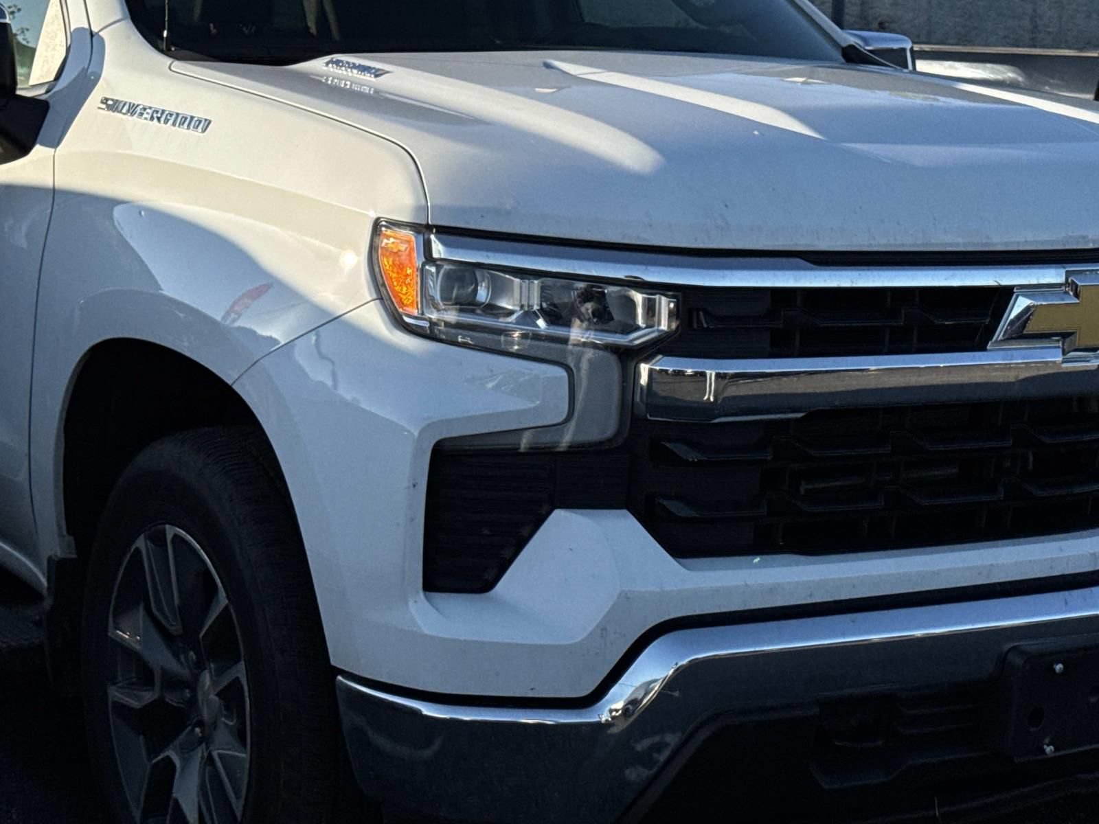 Used 2026 Chevrolet Silverado 1500 LT AWD/4WD image 4
