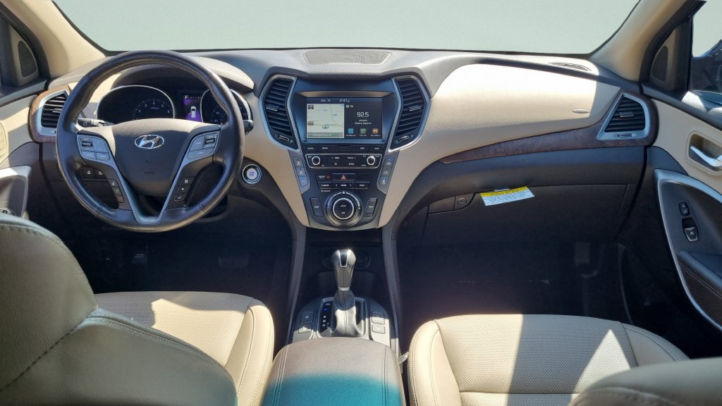 Used 2019 Hyundai Santa Fe XL AWD/4WD image 11