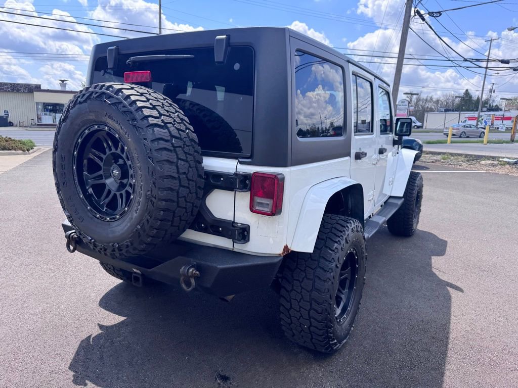 Used 2014 Jeep Wrangler Unlimited Sahara w/ Connectivity Group AWD/4WD image 7