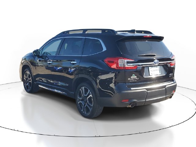 Used 2024 Subaru Ascent Touring AWD/4WD image 3