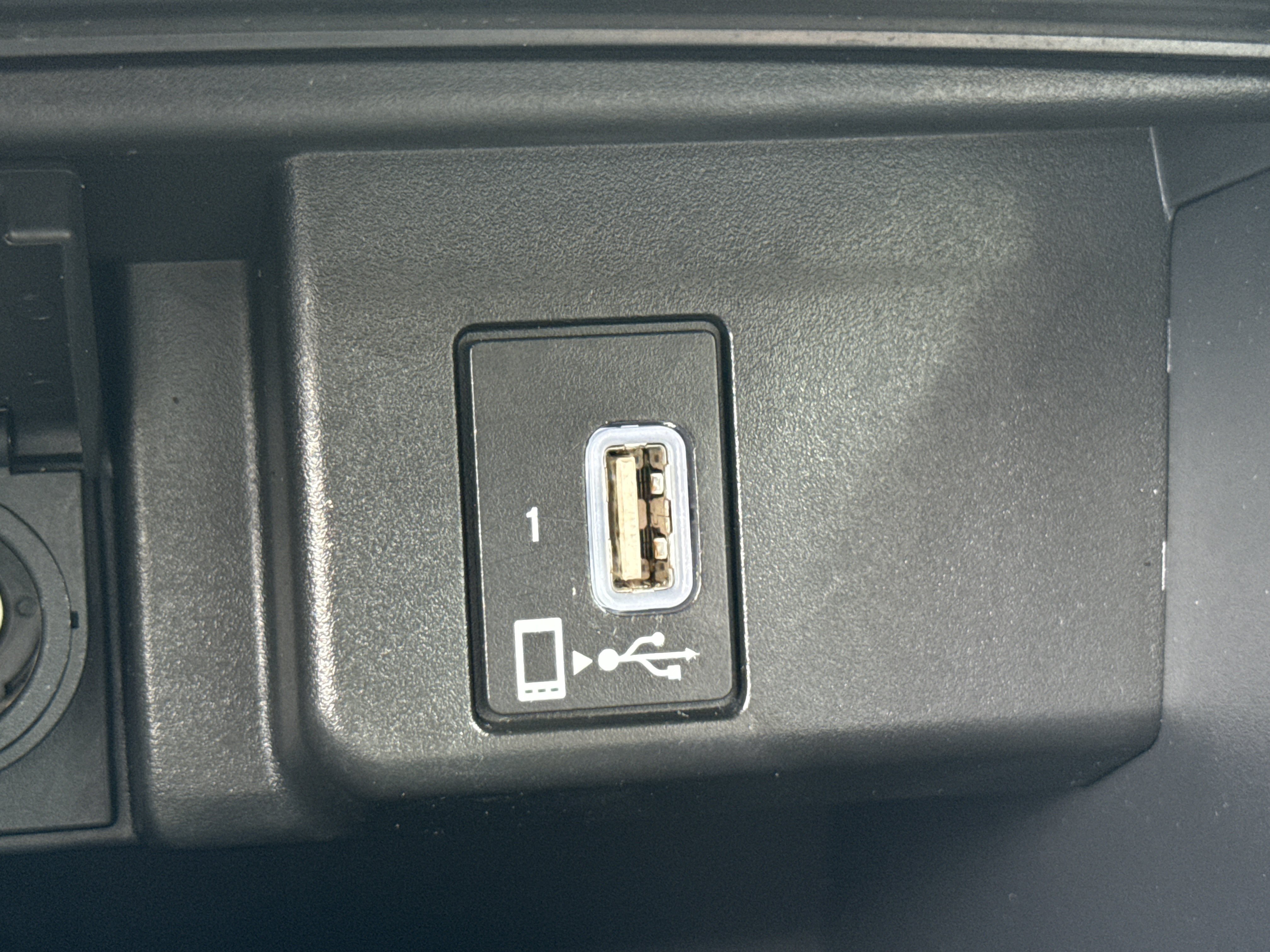Certified 2019 Honda Accord EX image 29