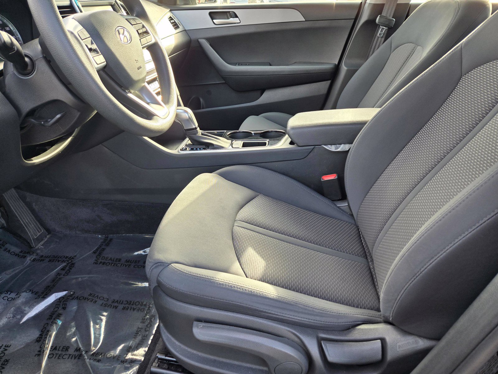 Used 2018 Hyundai Sonata SE FWD image 11